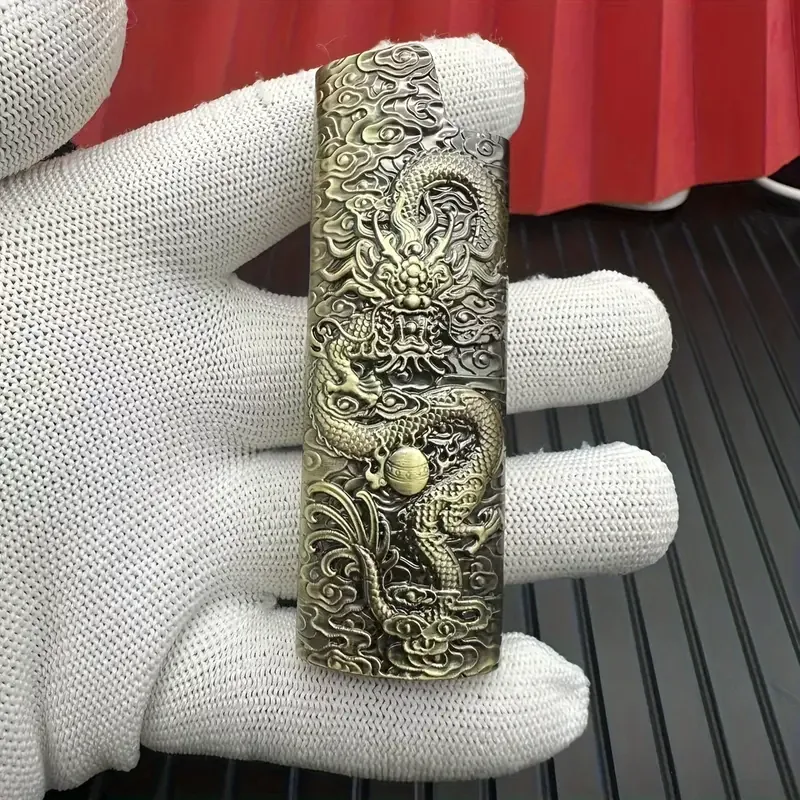 Dragon Pattern Embossed Zinc Alloy Lighter Case