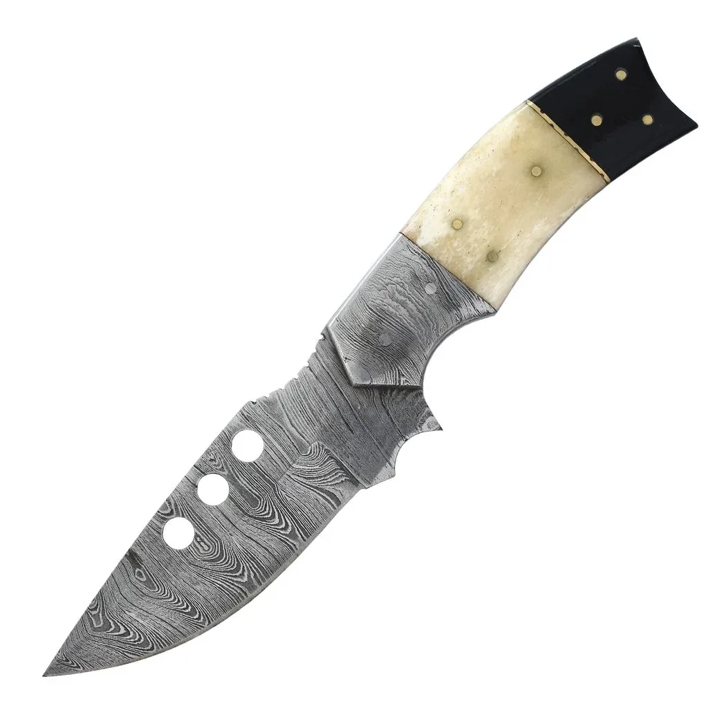 9.5″ Damascus Savanna Edge Hunting Knife