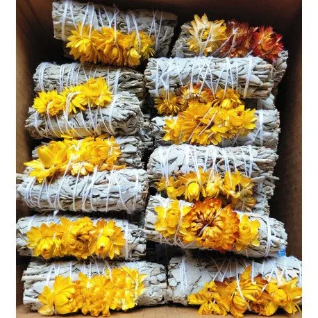 4" White Sage & Strawflower Smudge Stick - Image 2