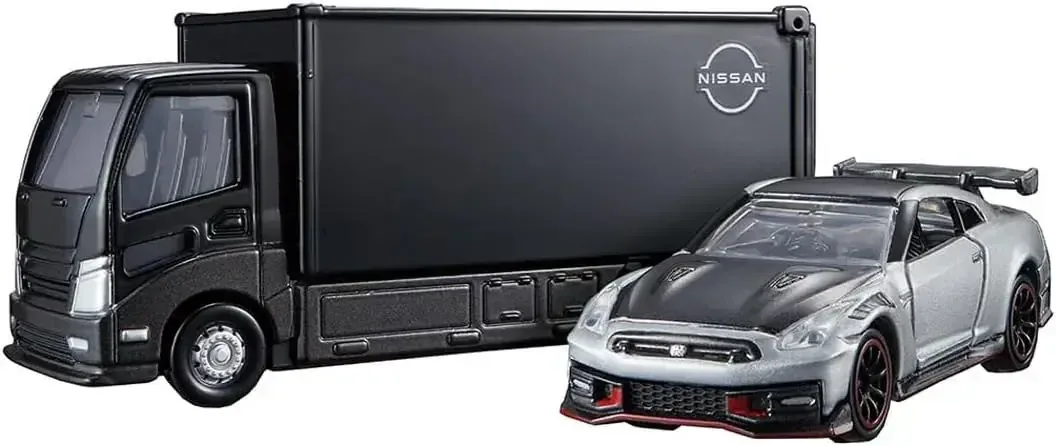 Takara Tomy Tomica Nissan GT-R NISMO Mini Car Toy Play Set